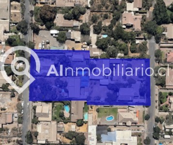 Vista frontal del terreno en venta en la calle Ecuador, La Florida