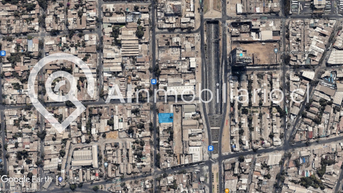 vista aerea stripcenter en venta ubicado en toro mazzotte estación central