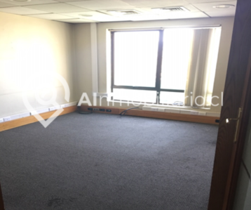 Interior de la oficina ubicada en Alameda disponibles para arriendo