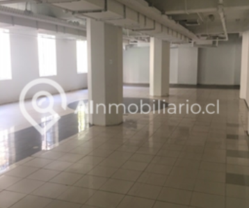 Vista interior de oficinas disponibles ubicadas en Moneda,Santiago