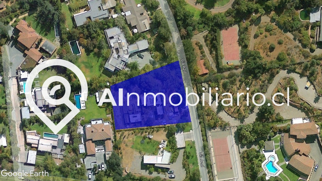 Venta de terreno con impresionante vista aérea en Lo Curro, Vitacura: Ideal para tu casa de ensueño