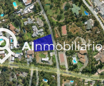 Vista aérea de la superficie del terreno en venta en Lo Curro, Vitacura: ¡Haz realidad tu casa de ensueño