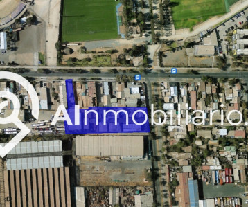 Imagen de la superficie del terreno en venta en El Parrón, La Cisterna. Apto para diversos fines como residencial, comercial o industriall