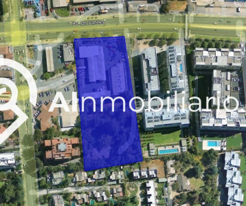 Terreno en venta en Avenida Las Condes, Las Condes | Vistas panorámicas en un exclusivo barrio de Santiago