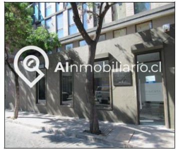 Vista de la fachada exterior de la propiedad en arriendo, resaltando su ubicación privilegiada en General Bulnes, Santiago.