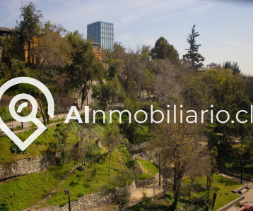 Impresionante Vista al Cerro Santa Lucía desde el Hotel Windsor, Santiago