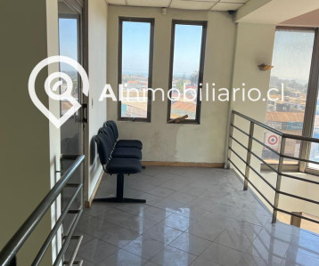 Vista de un espacio de espera elegante en la propiedad en venta en Av. Chile, Lolleo, San Antonio.