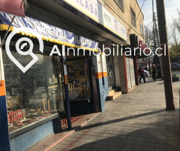 Espacio amplio y atractivo de la ferretería en Francisco Bilbao, perfecto para satisfacer las necesidades de los clientes.